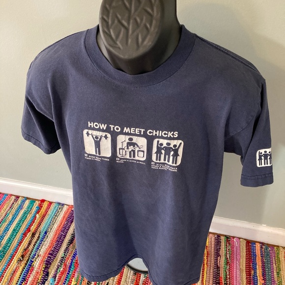 1999 How To Meet Chicks Funny Shirt Humor Comedy Navy Blue Medium - Picture 3 of 7